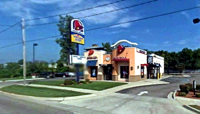 Long John Silvers - Burton - 4071 Davison Rd (newer photo)